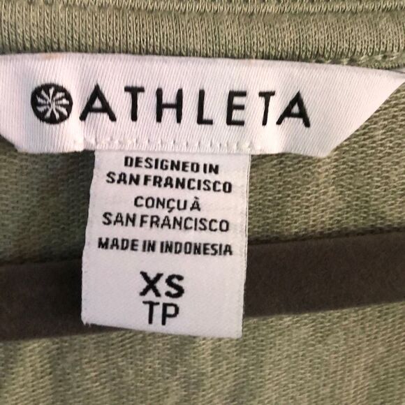 Athleta Light green V-neck soft top size XS - Picture 2 of 4